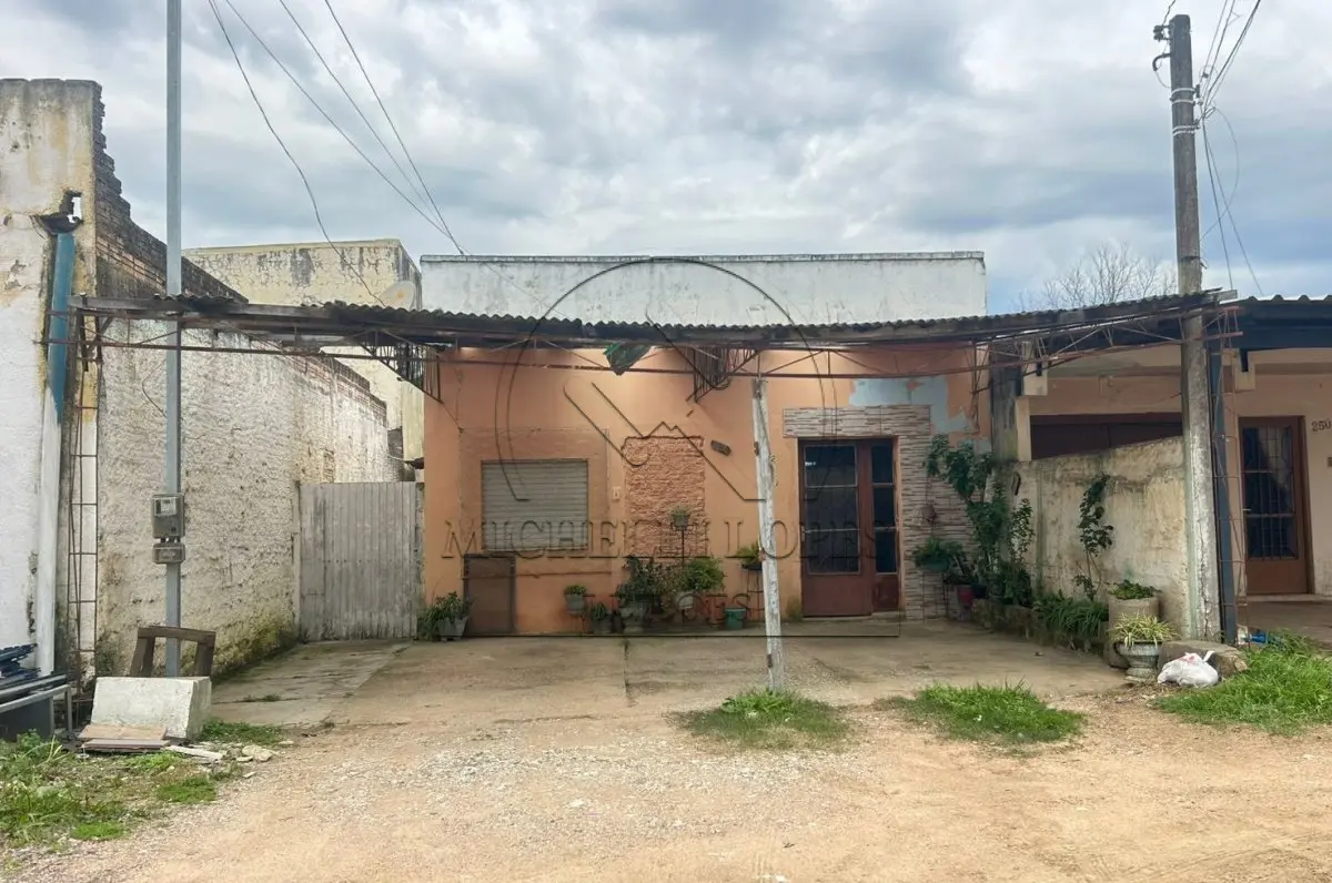 LOTE 001 - Imóvel Rua Ibraima Vaz, 240 - Bagé