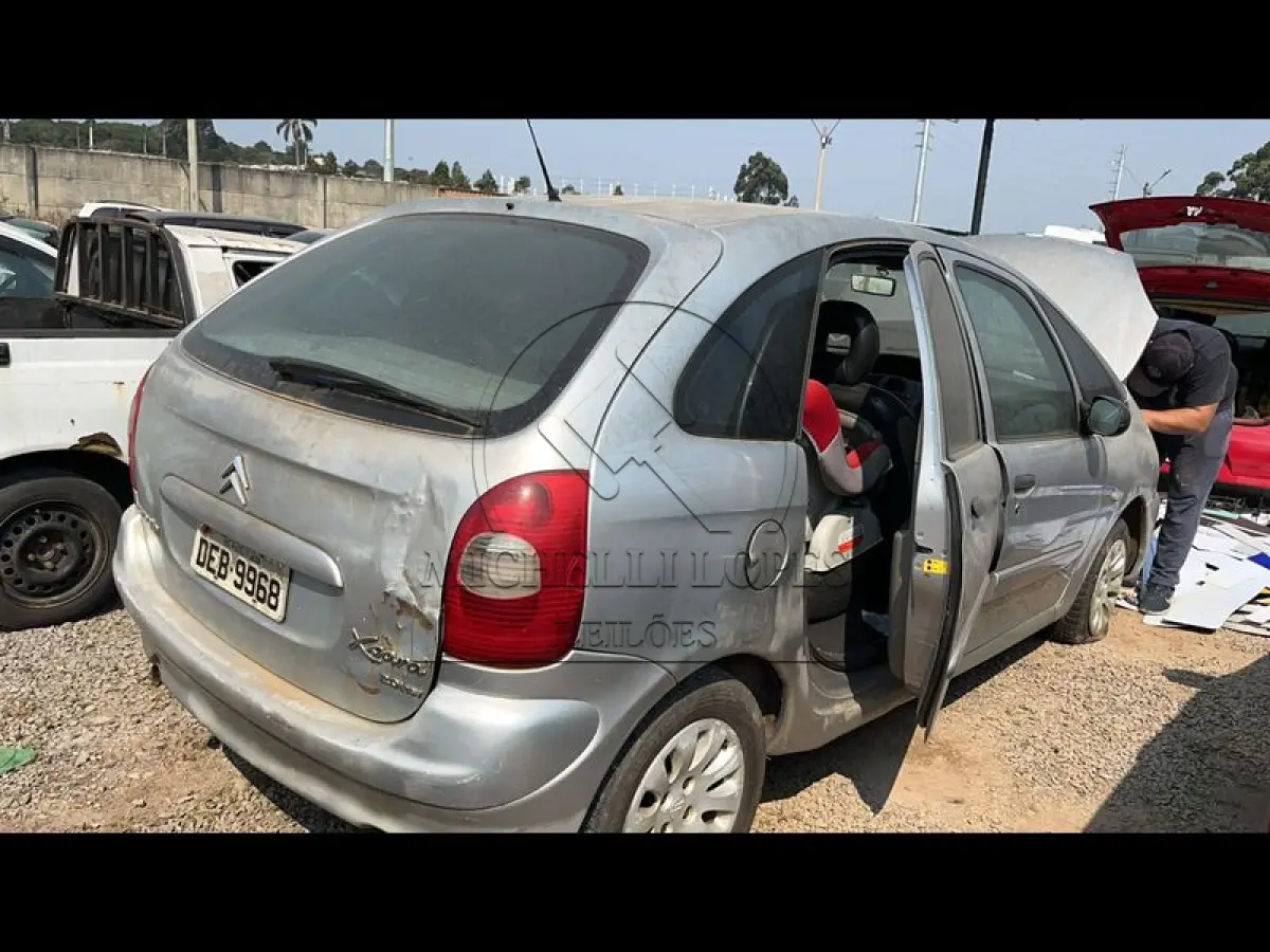 LOTE 0195