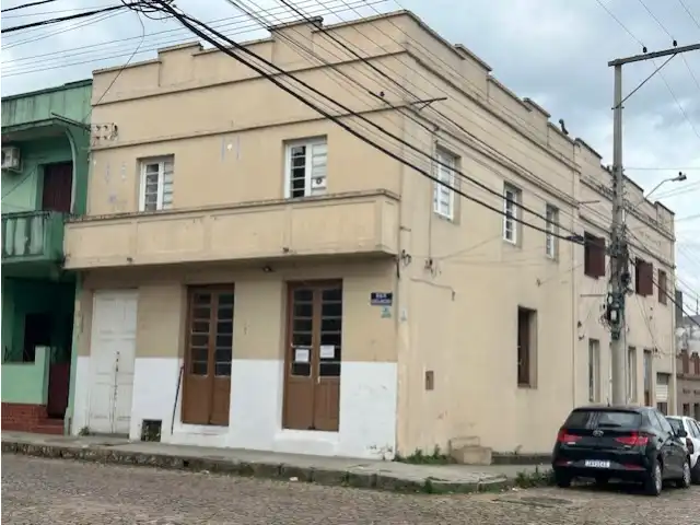 IMÓVEL BARÃO DO AMAZONAS, N 701