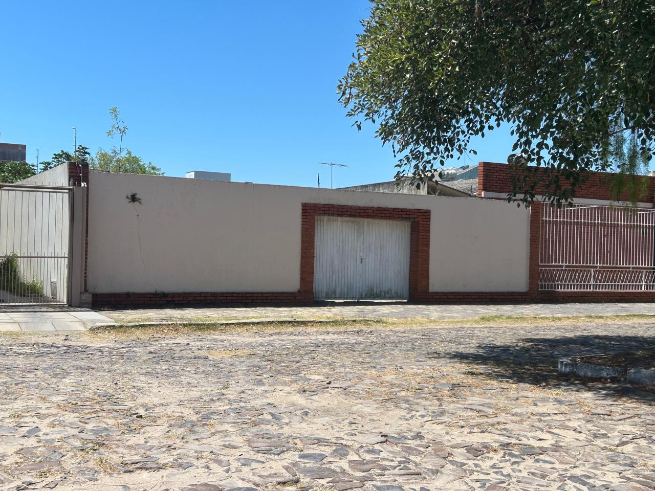 Imóvel em Dom Pedrito - Rua Torquato Severo, 571